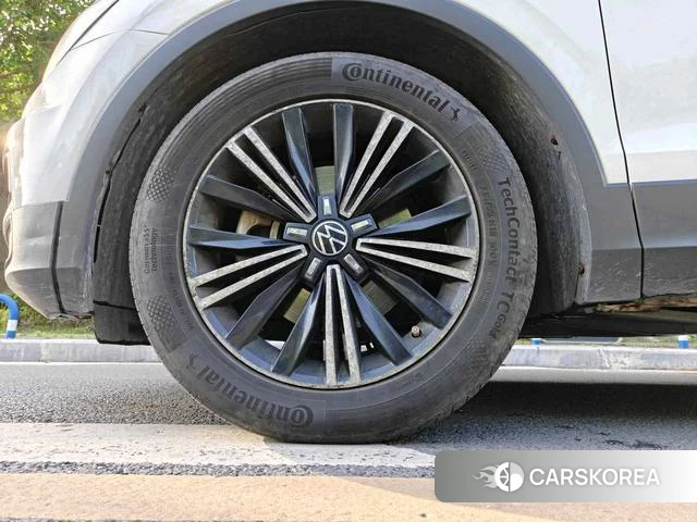 Volkswagen Tiguan L 2021 Белый из Китая, фото 4