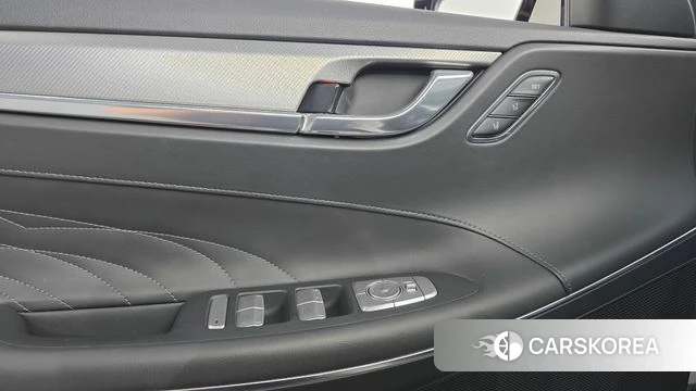 Hyundai The New Grandeur IG Hybrid 2021 Белый из Кореи, фото 4
