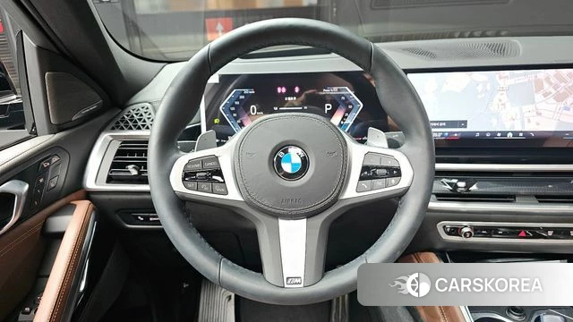 BMW X6 (G06) 2025 Черный из Кореи, фото 4