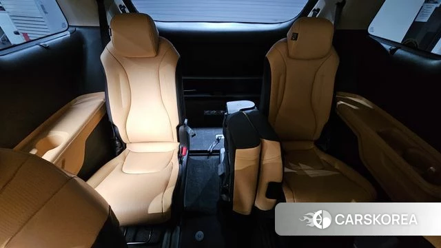 Kia Carnival 4th generation 2023 Белый из Кореи, фото 4