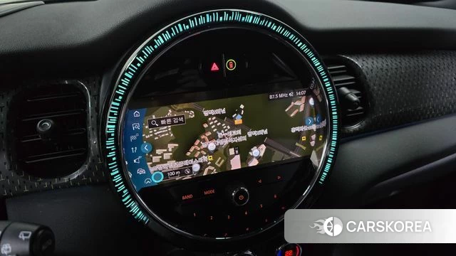 Mini Cooper Electric 2023 Серебристо-серый из Кореи, фото 4