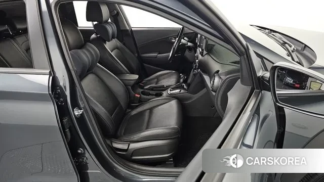 Hyundai Kona 2018 Серый из Кореи, фото 4