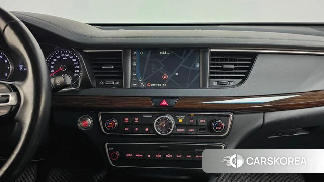 Kia Come New K7 2018 Белый из Кореи, фото 4