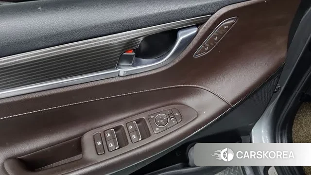 Hyundai Grandeur IG 2018 Серебристо-серый из Кореи, фото 4