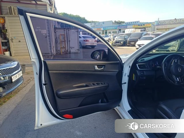 Kia The New K5 2nd generation 2019 Белый из Кореи, фото 4