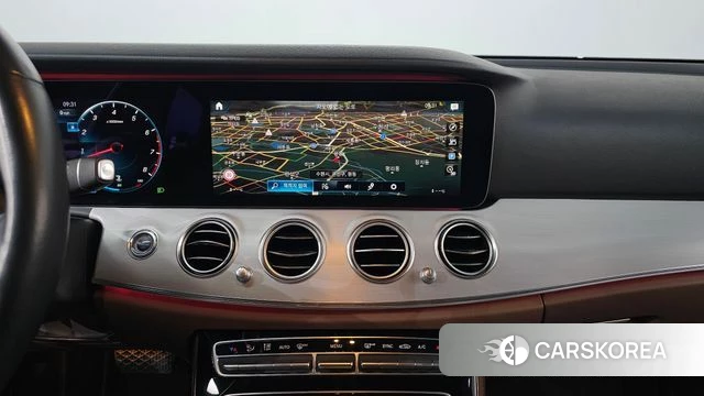 Mercedes-Benz E-Class W213 2020 Белый из Кореи, фото 4