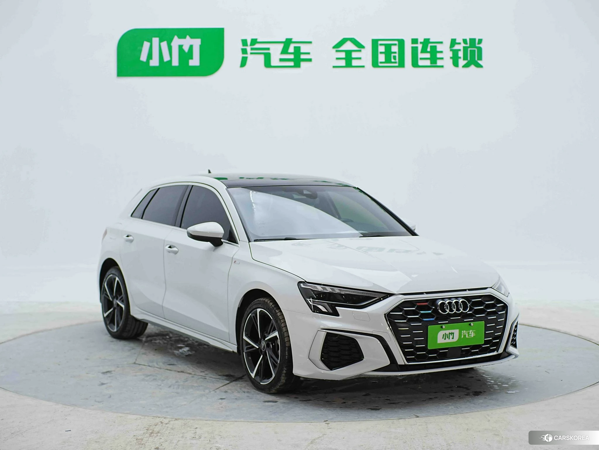 Audi A3 2023 Белый из Китая, фото 4