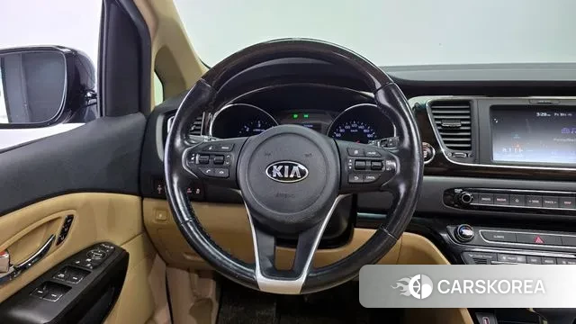 Kia The New Carnival 2018 Черный из Кореи, фото 4
