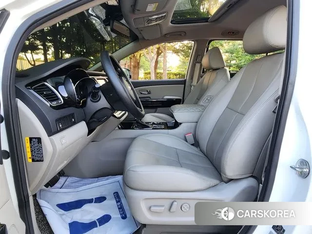 Kia The New Carnival 2018 Белый из Кореи, фото 4