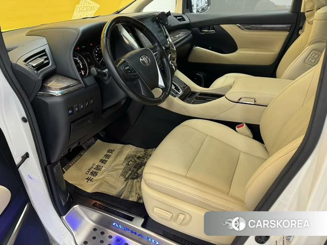 Toyota Elfa 2021 Белый из Китая, фото 4