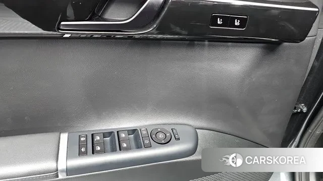 Hyundai Grandeur (GN7) 2023 Серый из Кореи, фото 4