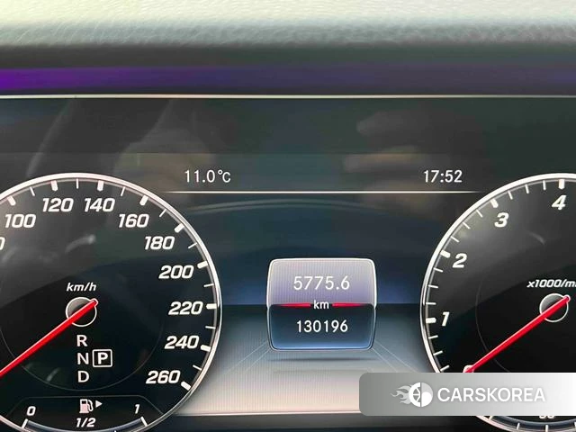 Mercedes-Benz E-class 2018 Белый из Китая, фото 4