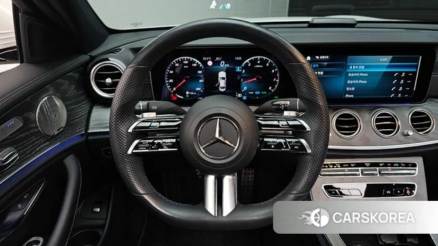 Mercedes-Benz E-Class W213 2022 Белый из Кореи, фото 4