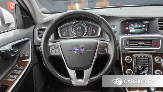 Volvo S60 2018 Белый из Кореи, фото 4