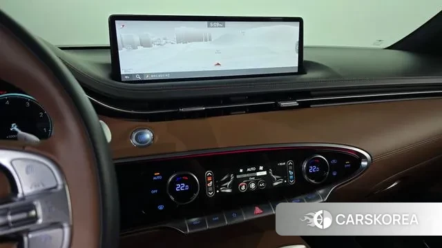Genesis GV70 2023 Белый из Кореи, фото 4