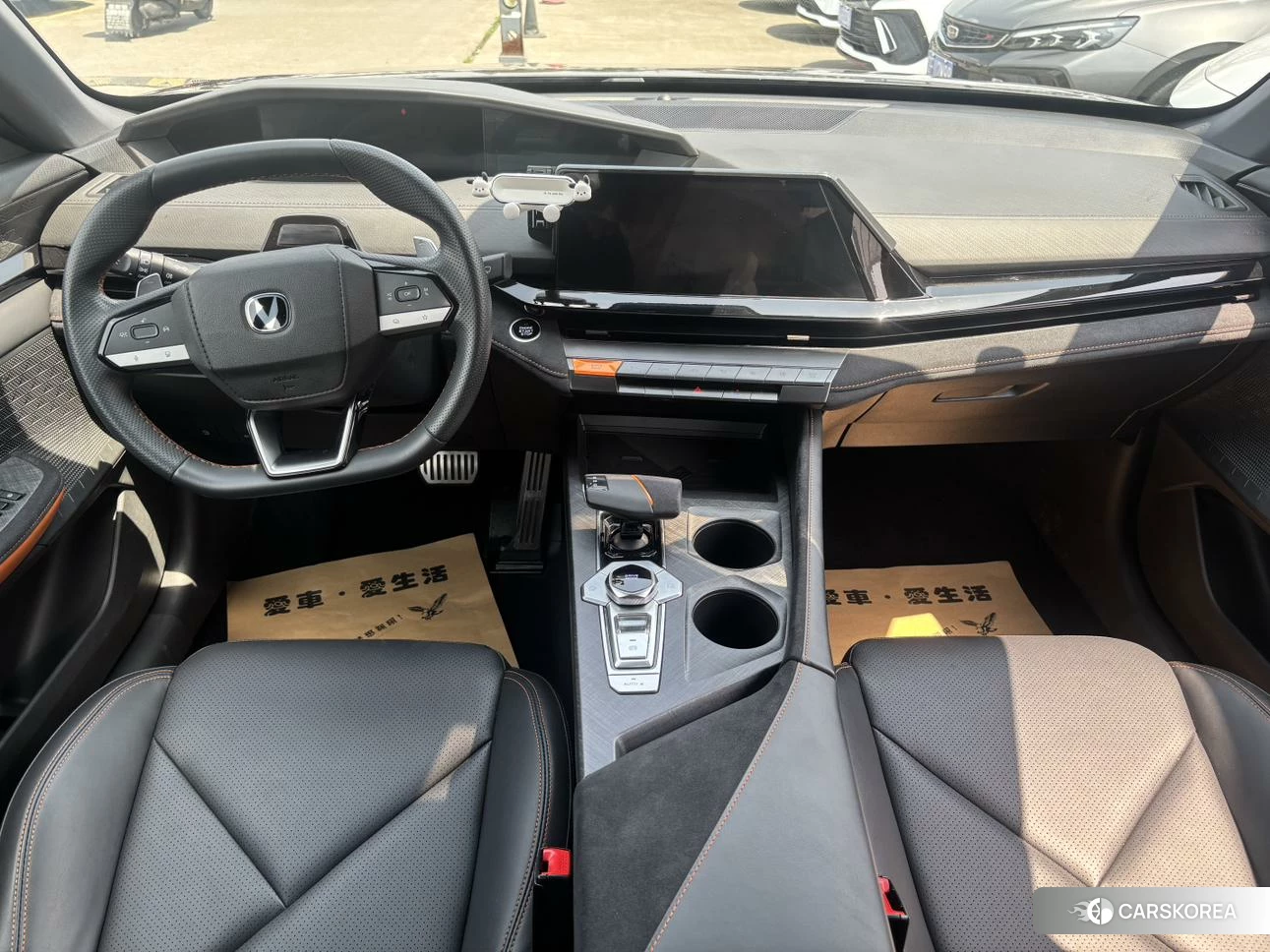 Chang'an UNI-V 2022 Другой из Китая, фото 4