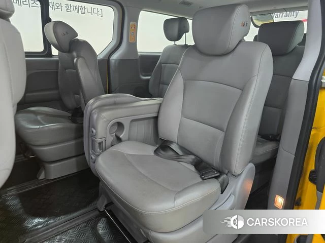 Hyundai The New Grand Starex 2020 Желтый из Кореи, фото 4