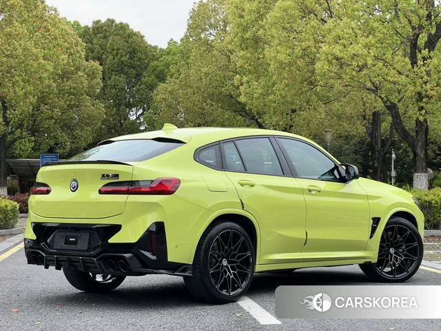 BMW X4 M id 3944937 из Китая 4