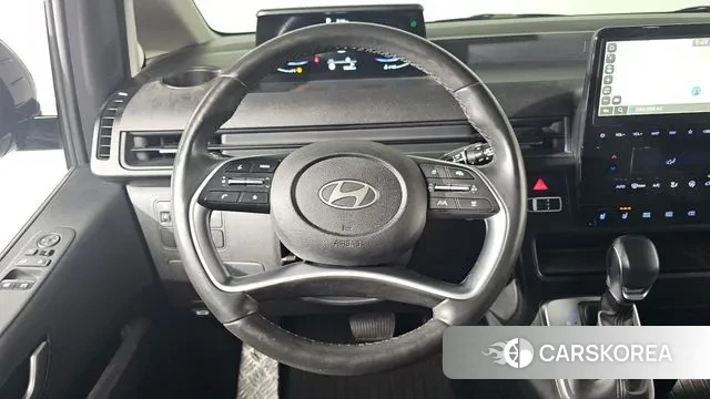 Hyundai Staria 2024 Черный из Кореи, фото 4