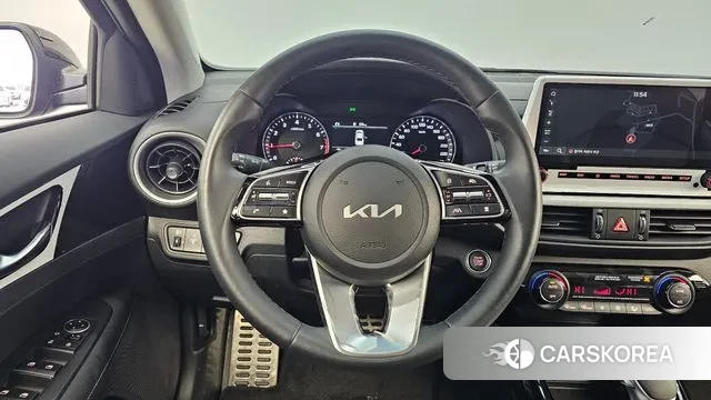 Kia The New K3 2nd generation 2024 Черный из Кореи, фото 4