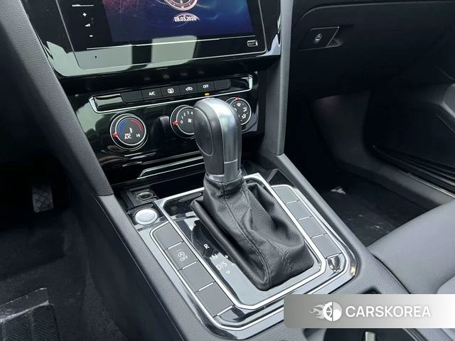 Volkswagen Magotan 2021 Черный из Китая, фото 4