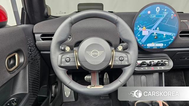 Mini Cooper S Convertible 4th Generation 2025 Черный из Кореи, фото 4