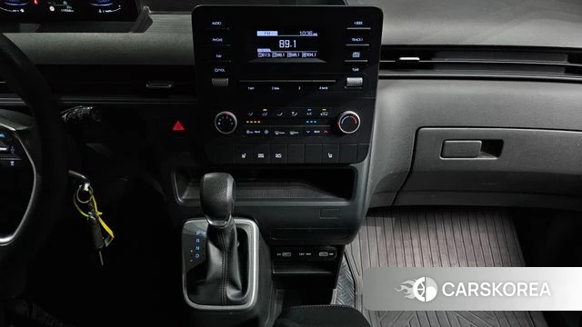 Hyundai Staria 2021 Белый из Кореи, фото 4