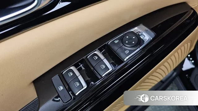 Kia Carnival 4th generation id 3031676 из Кореи 4