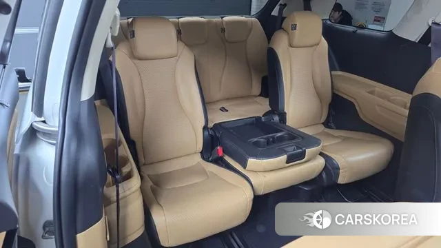 Kia Carnival 4th generation 2022 Белый из Кореи, фото 4