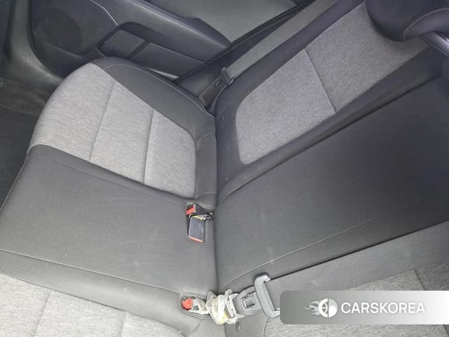 Kia Stonic 2018 Белый из Кореи, фото 4
