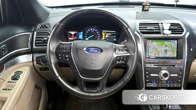Ford Explorer 2018 Белый из Кореи, фото 4