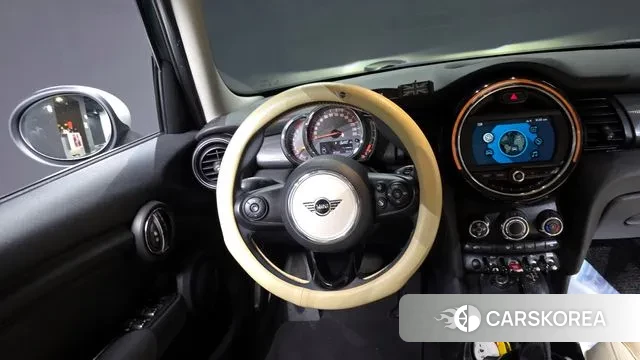 Mini Cooper 2018 Темно-зеленый из Кореи, фото 4