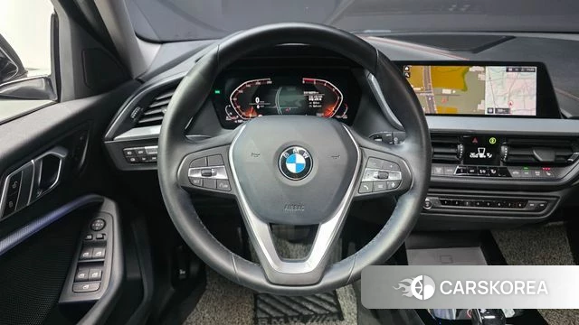 BMW 1 Series (F40) 2020 Черный из Кореи, фото 4