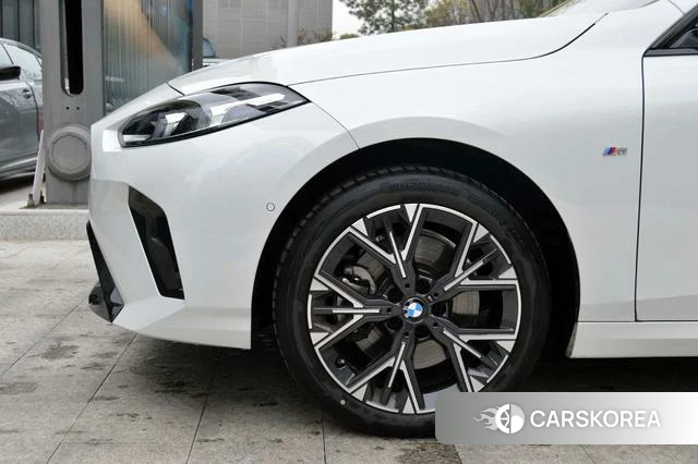 BMW 2 series 2025 Белый из Китая, фото 4