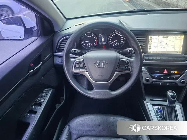 Hyundai Avante AD 2018 Белый из Кореи, фото 4