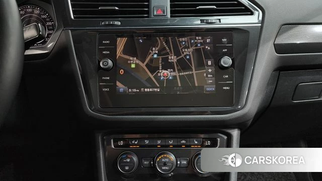 Volkswagen Tiguan Allspace 2018 Белый из Кореи, фото 4