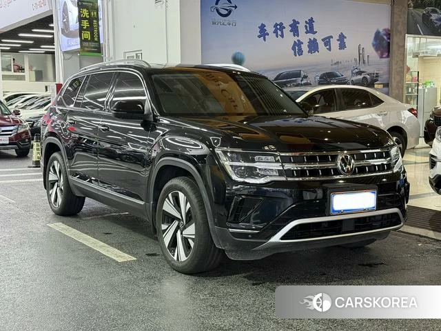 Volkswagen Tourang 2024 Черный из Китая, фото 4