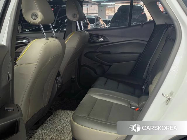 Chevrolet (GM Daewoo) Trax Crossover 2023 Белый из Кореи, фото 4
