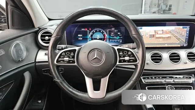 Mercedes-Benz E-Class W213 2018 Черный из Кореи, фото 4