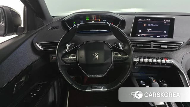 Peugeot 5008 second generation 2018 Серый из Кореи, фото 4