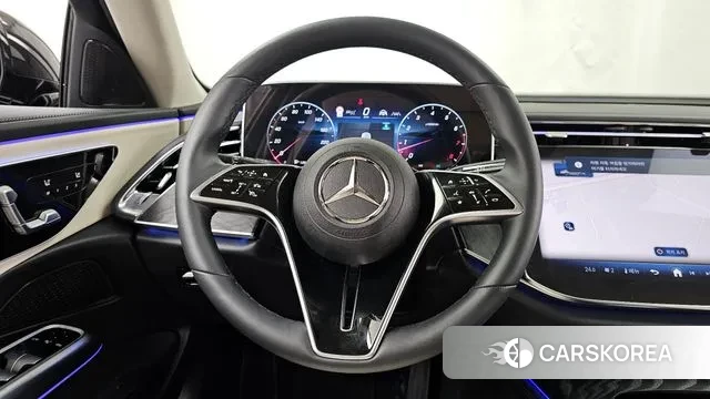 Mercedes-Benz E-Class W214 2025 Черный из Кореи, фото 4