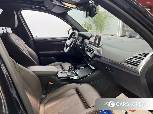 BMW X3 2023 Черный из Китая, фото 4