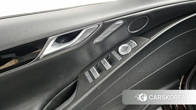 Genesis G80 (RG3) 2021 Красный из Кореи, фото 4