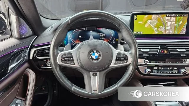 BMW 5 Series (G30) 2022 Белый из Кореи, фото 4