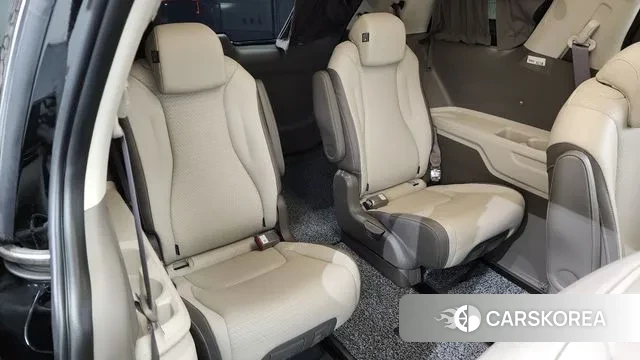 Kia The New Carnival 4th Generation 2024 Черный из Кореи, фото 4