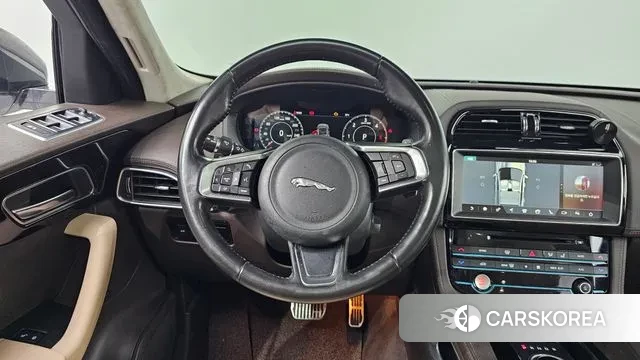 Jaguar F-PACE 2019 Белый из Кореи, фото 4