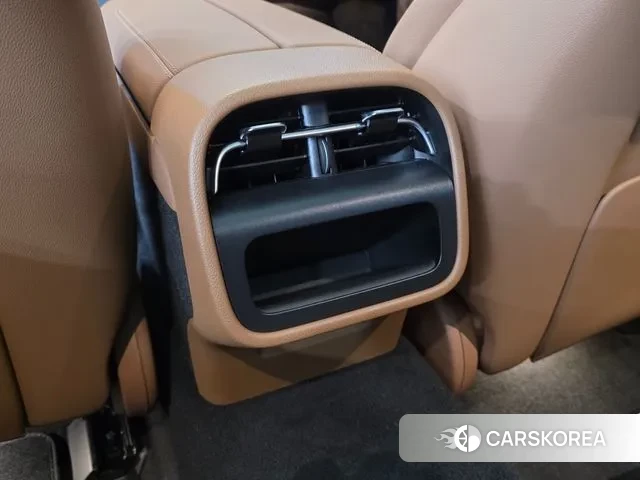 Mercedes-Benz E-Class W214 2025 Белый из Кореи, фото 4