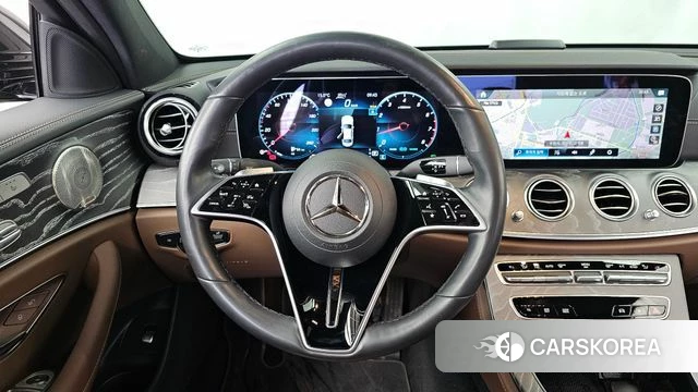 Mercedes-Benz E-Class W213 2023 Серый из Кореи, фото 4