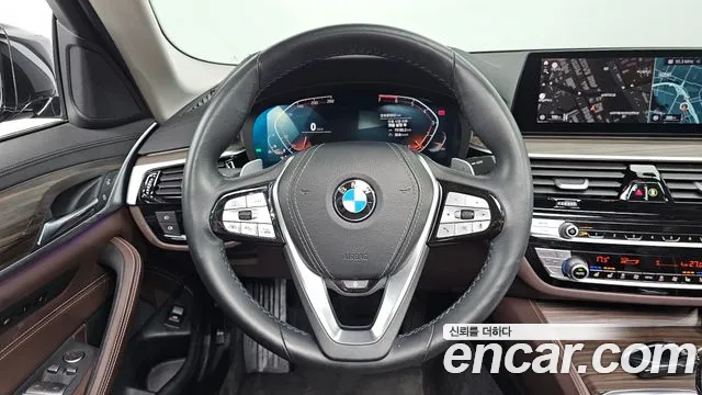 BMW 5 Series (G30) id 2628774 из Кореи 4