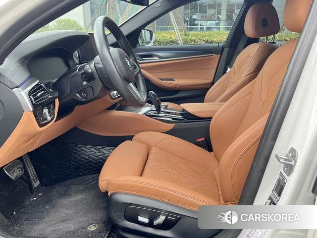 BMW 5 series (imported) 2023 Белый из Китая, фото 4